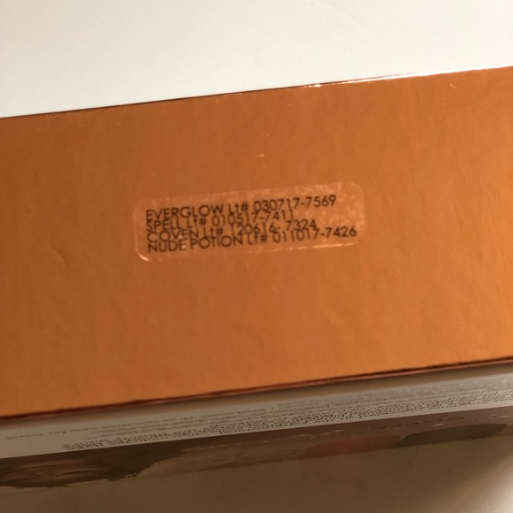 OFRA Nikkie Tutorials Collection Makeup Set - Picture 5 of 6